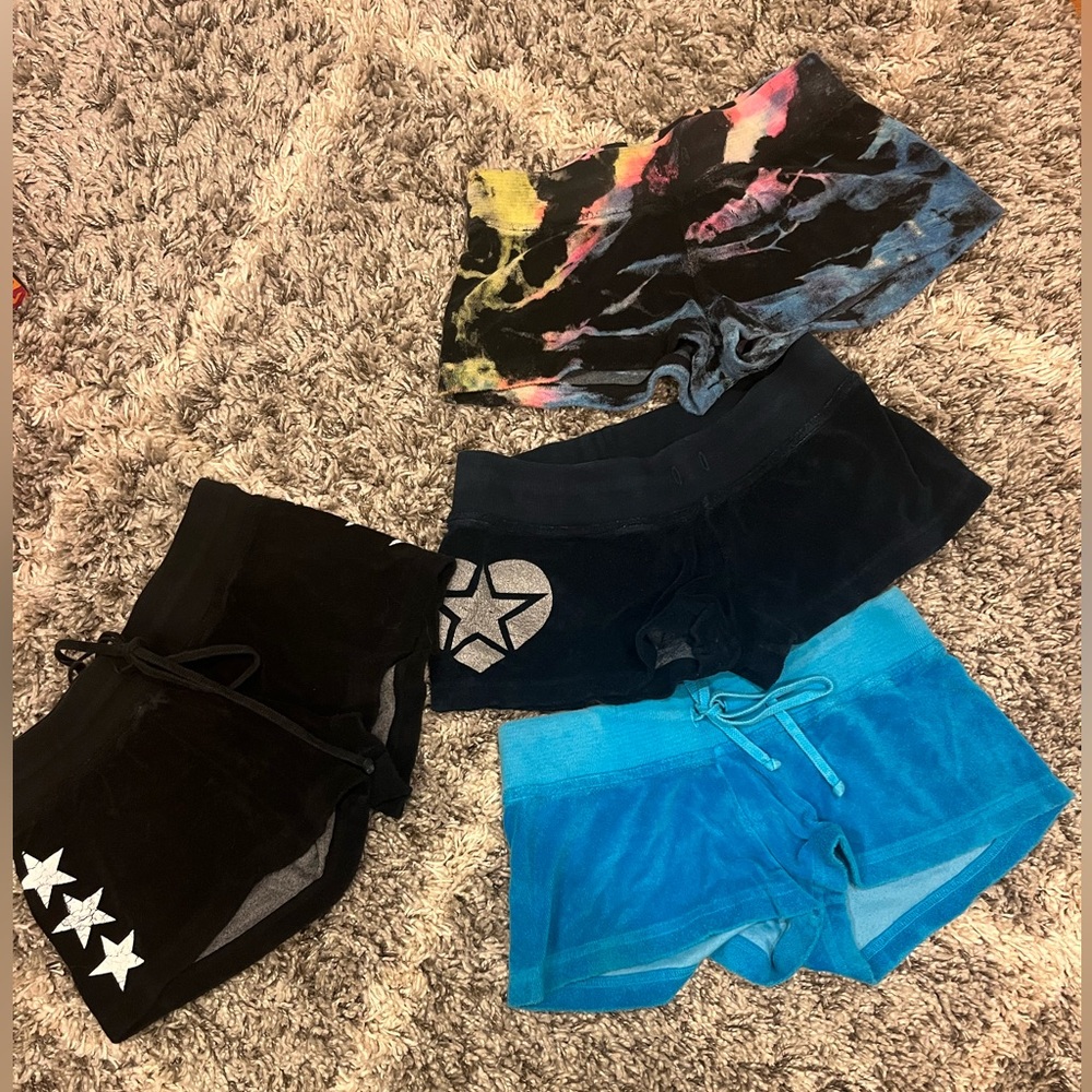 Four pairs of hard tails